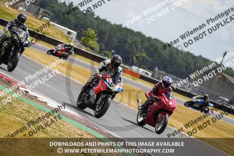 enduro digital images;event digital images;eventdigitalimages;no limits trackdays;peter wileman photography;racing digital images;snetterton;snetterton no limits trackday;snetterton photographs;snetterton trackday photographs;trackday digital images;trackday photos